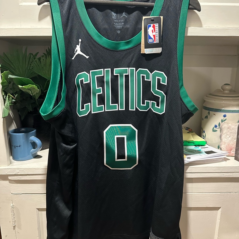 Boston Celtics - Jason Tatum Black Alt Jordan Jersey - XXL - Brand new with tag